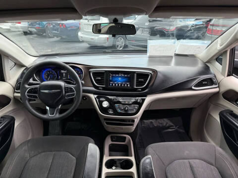 2018 Chrysler Pacifica L