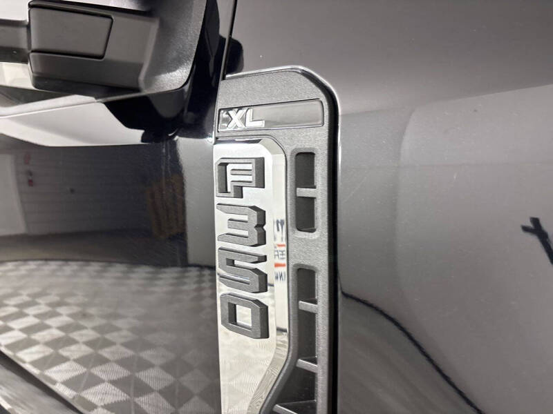 2024 Ford F-350 Super Duty XL