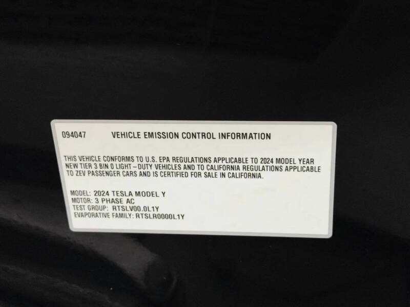 2024 Tesla Model Y Long Range