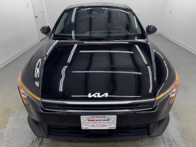 2025 Kia K4