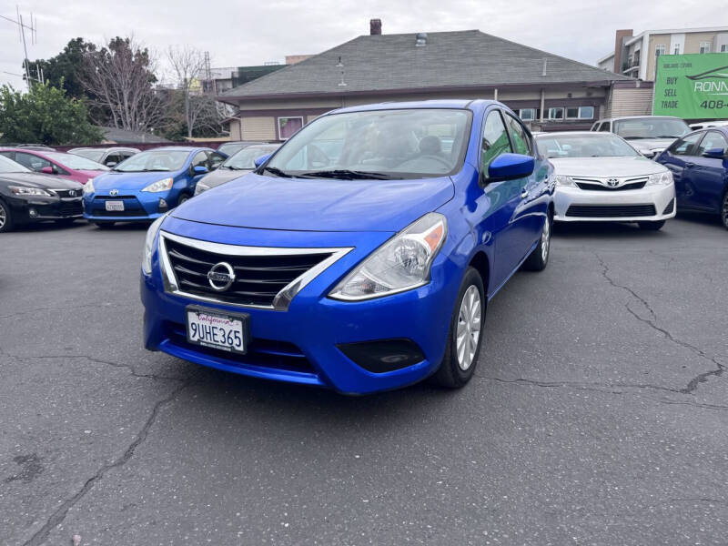 2015 Nissan Versa 1.6 SV