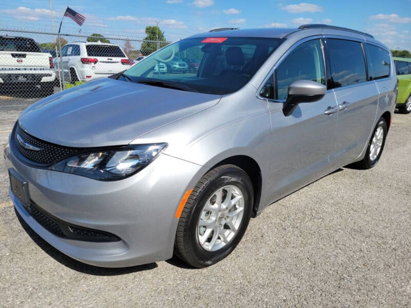 2021 Chrysler Voyager for sale at J & S Motors LLC in Morgantown KY