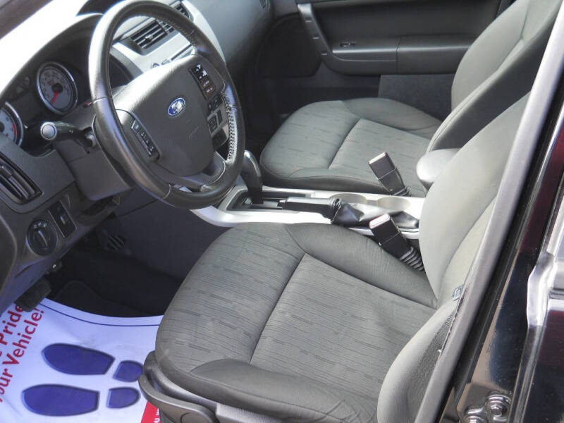 2010 Ford Focus SE
