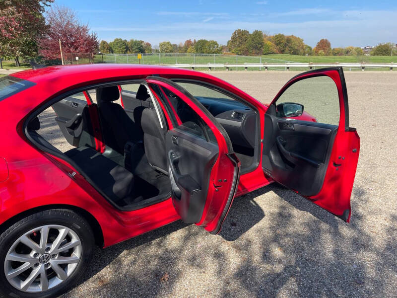 2015 Volkswagen Jetta SE photo 12