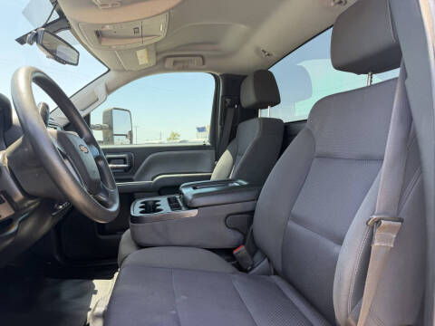 2020 Chevrolet Silverado 5500HD