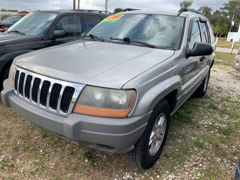 2002 Jeep Grand Cherokee for sale at EXECUTIVE CAR SALES LLC in North Fort Myers FL