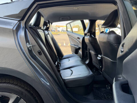 2021 Toyota Prius XLE