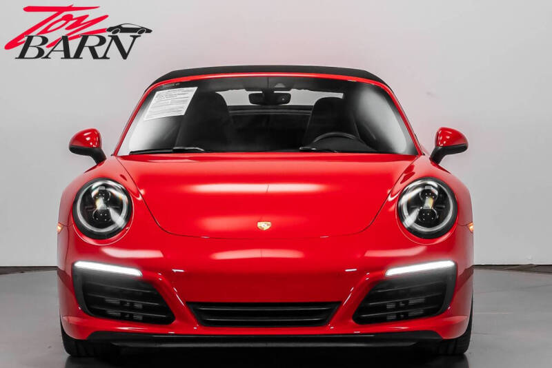 2018 Porsche 911 Carrera