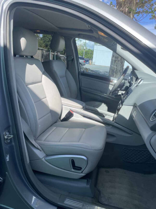 2010 Mercedes-Benz M-Class ML 350