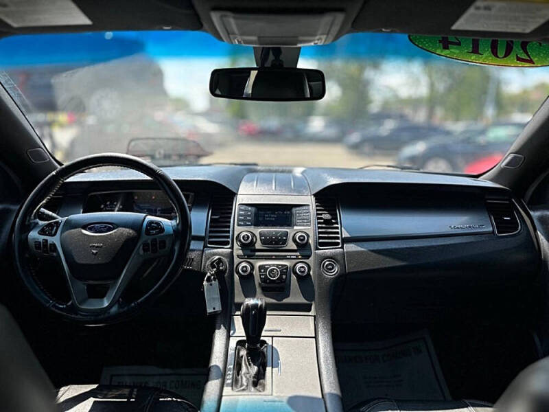 2014 Ford Taurus SEL