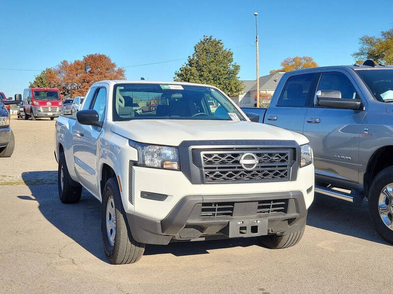 2024 Nissan Frontier for sale at Breeden Pre-Owned in Van Buren AR