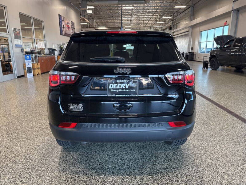 2025 Jeep Compass Sport