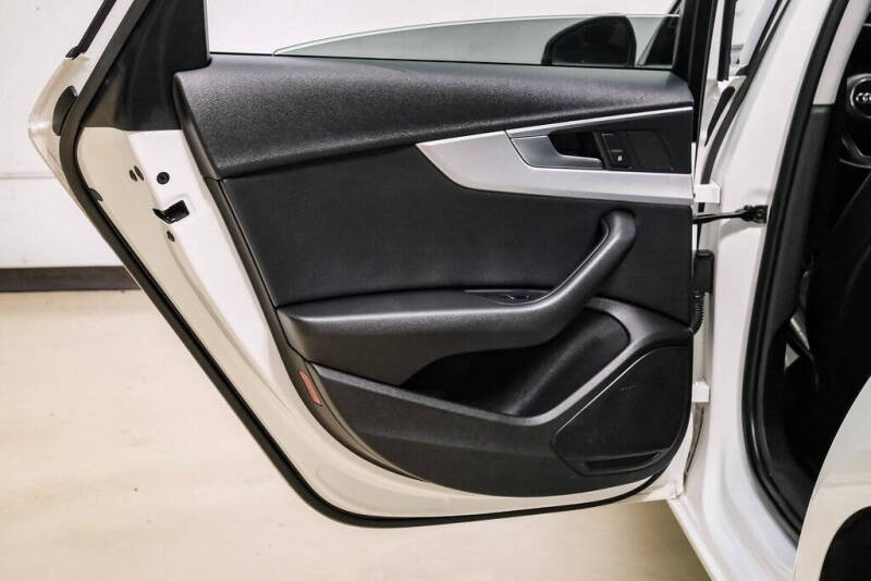 2017 Audi A4 2.0T quattro Premium