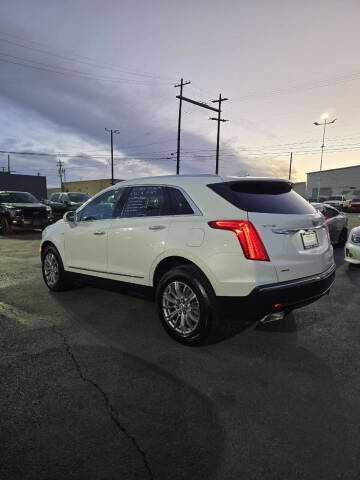 2017 Cadillac XT5 Luxury