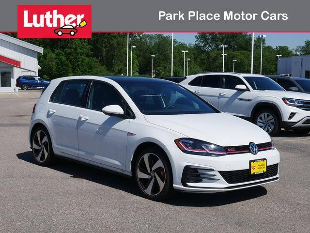 2020 Volkswagen Golf GTI SE