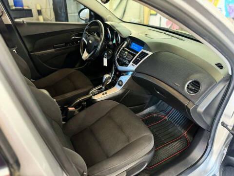 2013 Chevrolet Cruze 1LT Auto