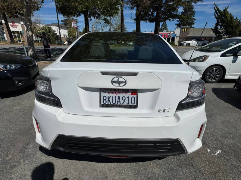 2014 Scion tC