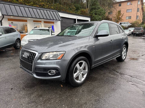 2012 Audi Q5 3.2 quattro Premium Plus