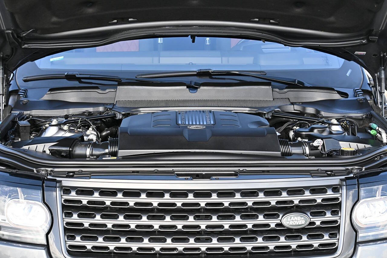 2017 Land Rover Range Rover 72