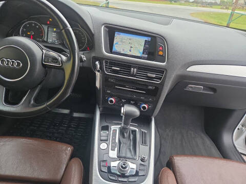 2017 Audi Q5 2.0T quattro Premium Plus