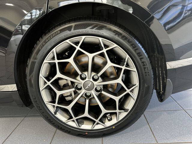 2022 Genesis G80