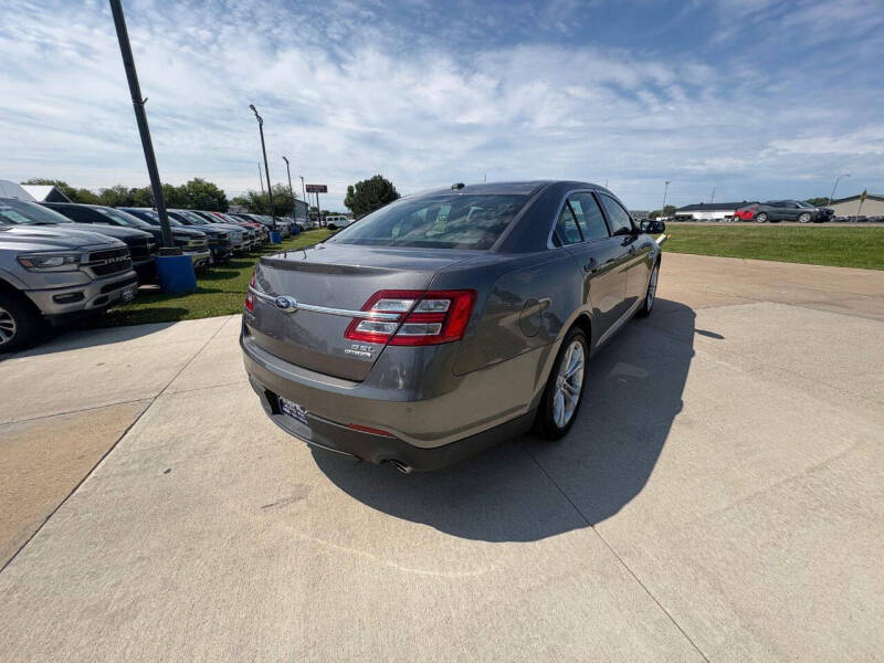 2013 Ford Taurus SEL