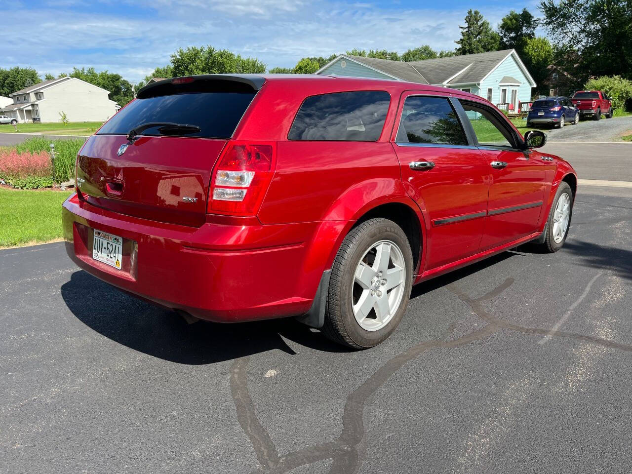 2005 Dodge Magnum 61
