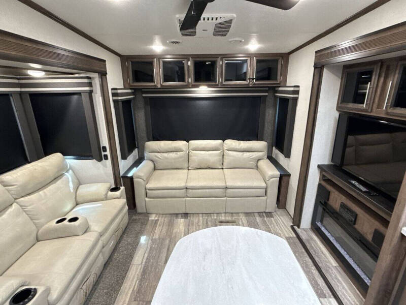 2021 KZ RV Durango