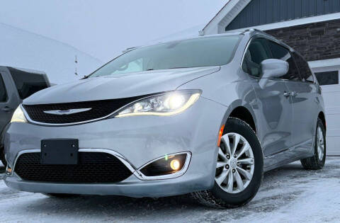 2019 Chrysler Pacifica Touring L