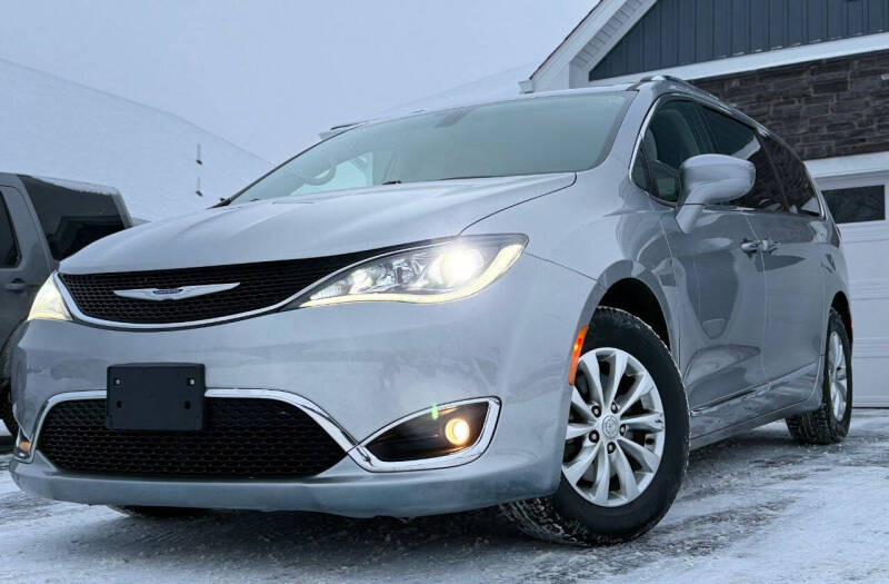 2019 Chrysler Pacifica Touring L