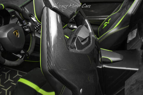 2016 Lamborghini Aventador LP 750-4 SV