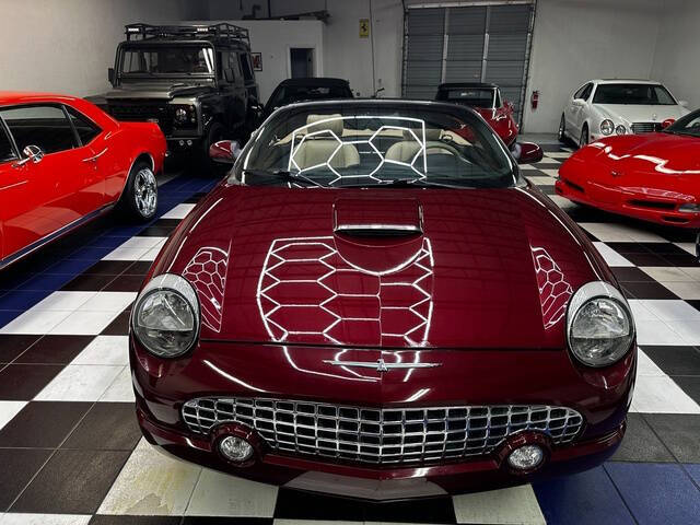 2004 Ford Thunderbird Deluxe