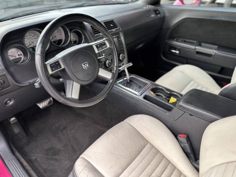 2010 Dodge Challenger SRT8