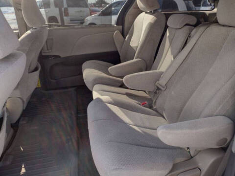 2013 Toyota Sienna