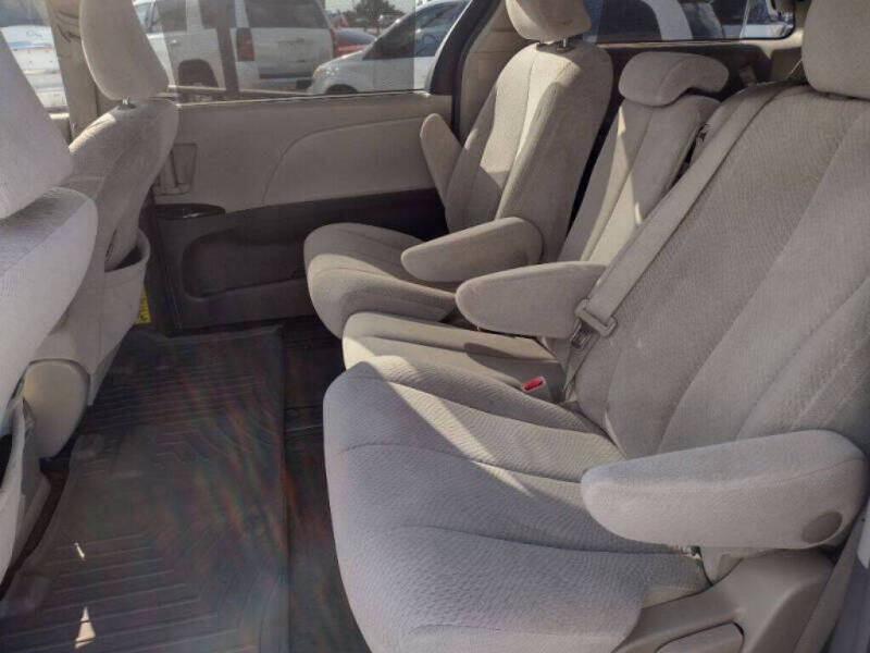 2013 Toyota Sienna