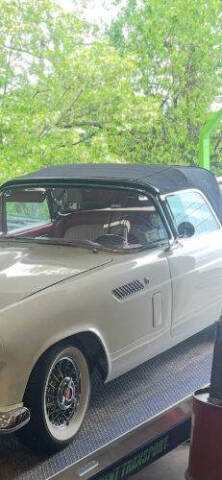 1956 Ford Thunderbird