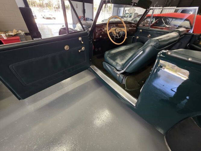 1941 Lincoln Zephyr