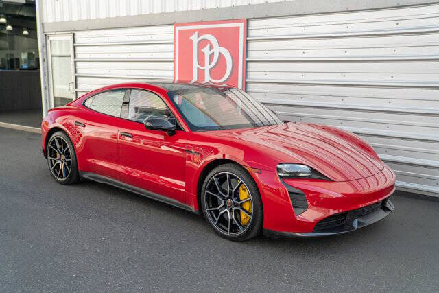 2022 Porsche Taycan 52