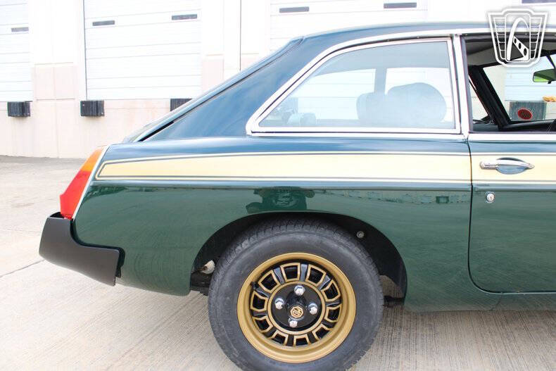 1975 MG B