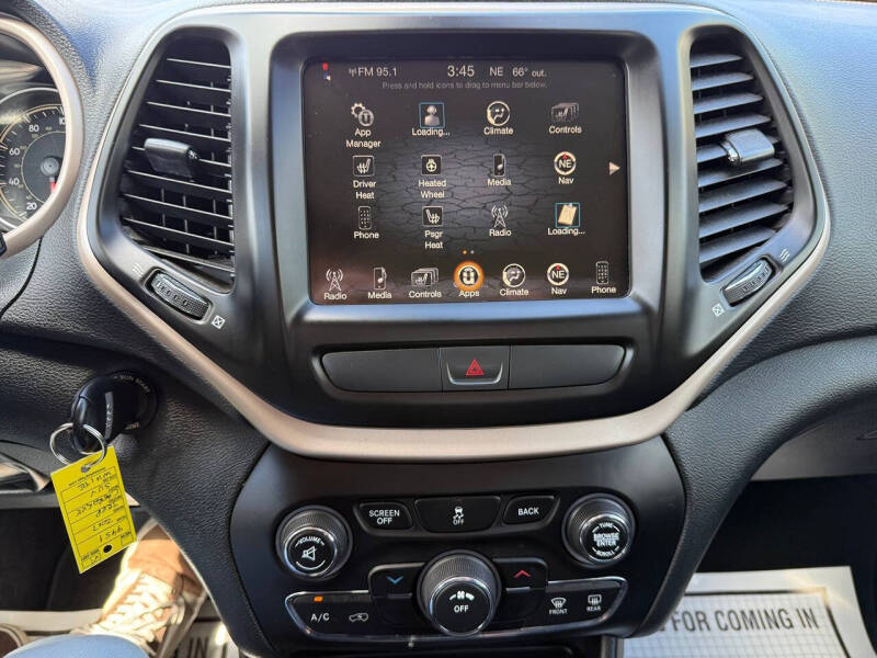 2017 Jeep Cherokee Latitude