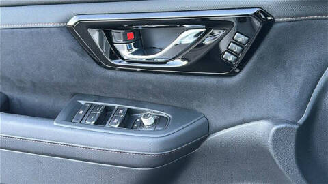 2025 Subaru Forester Touring Hybrid