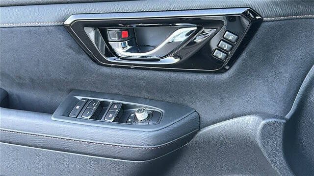 2025 Subaru Forester Touring Hybrid