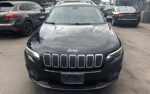 2019 Jeep Cherokee Latitude Plus
