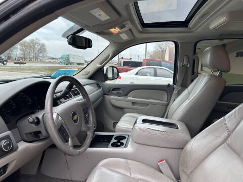2011 Chevrolet Suburban LT