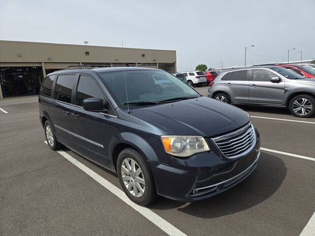 2014 Chrysler Town and Country Touring