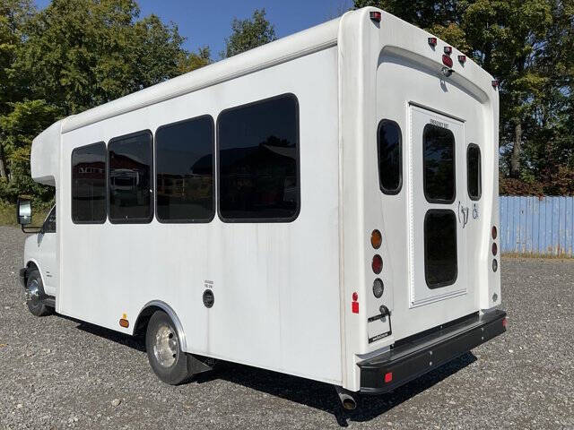 2022 Chevrolet Express 4500