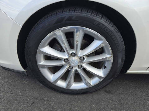 2012 Buick Verano Leather Group