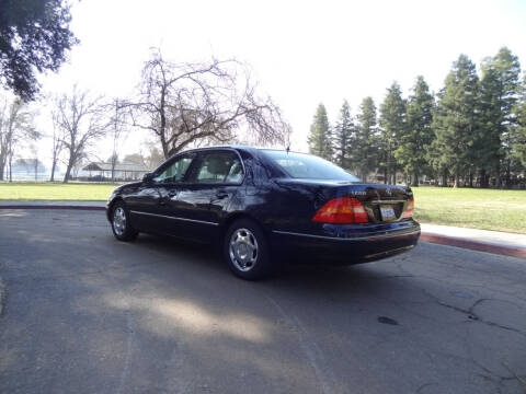 2001 Lexus LS 430