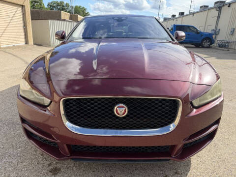 2017 Jaguar XE 25t