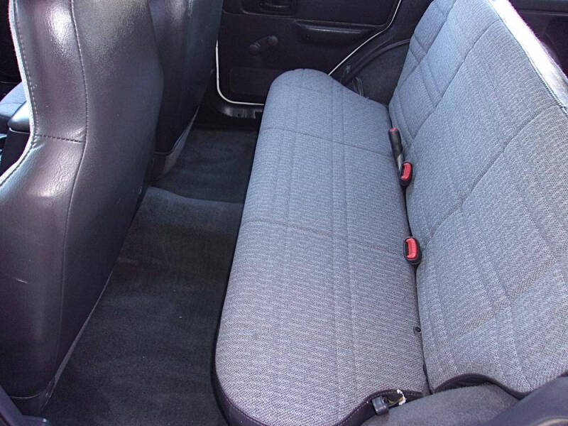 2000 Jeep Cherokee SE